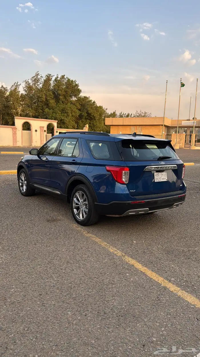 اكسبلورر 2022 فل XLT دبل جلد بانوراما عداد قليل 12