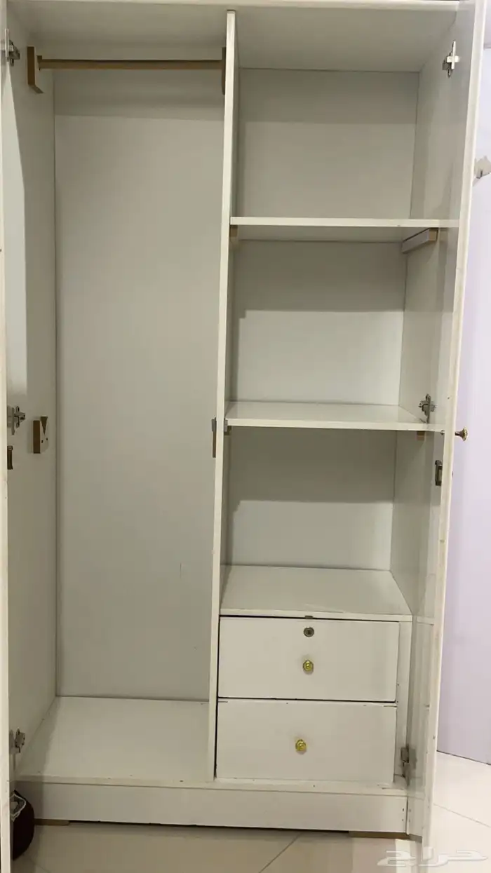 سريرين ودولابين مستعمله للبيع 4