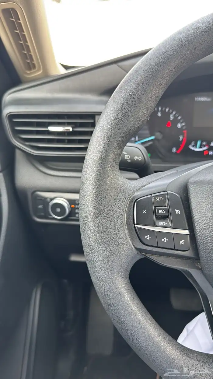 اكسبلورر 2021 نظيف V6 تنفس طبيعي دبل 41