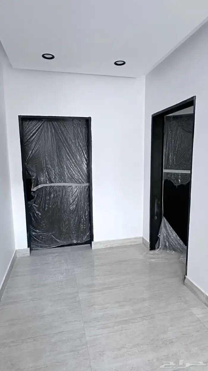 دور كامل في الدور الاول للأيجار بحي طويق ايجار شهري4000 0