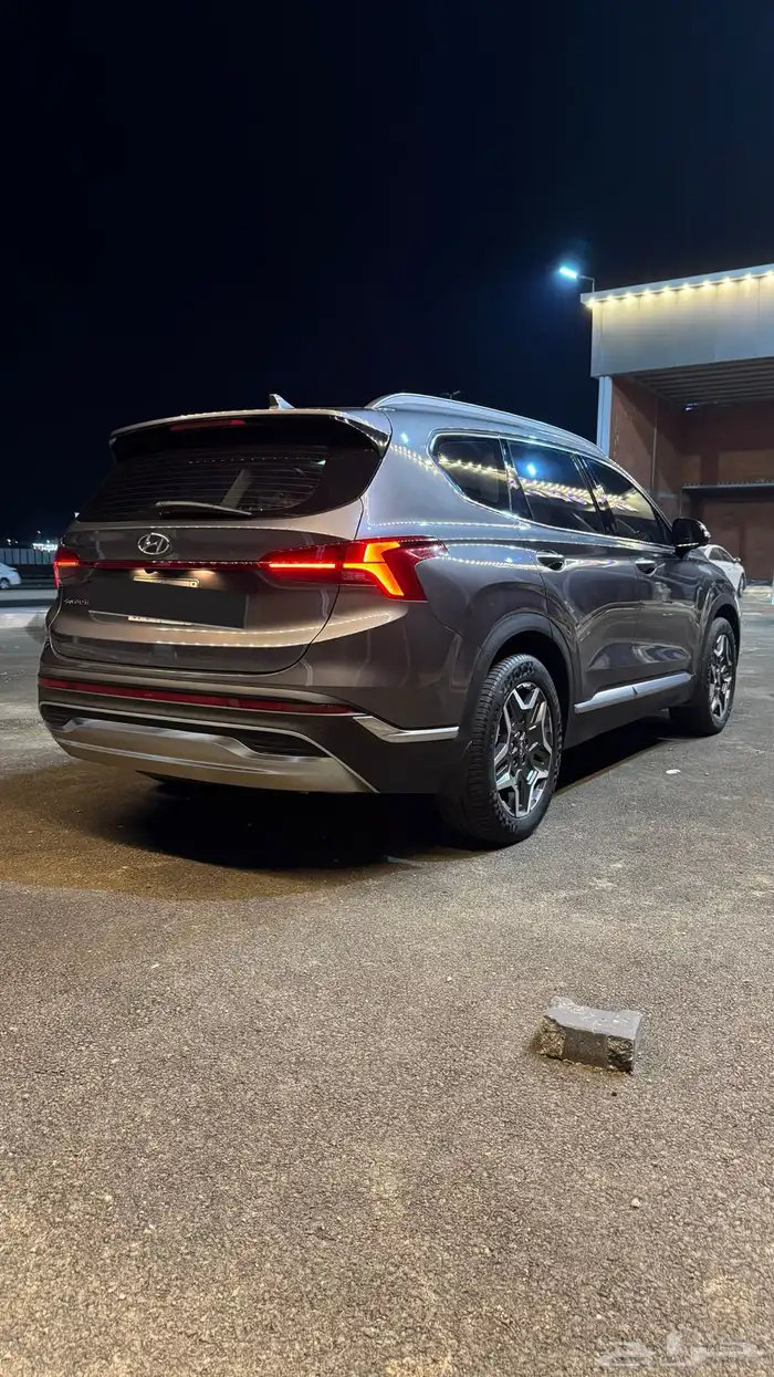 سنتافي 2024 رصاصي مستعمل ميد فل كامل 4سلندر 0