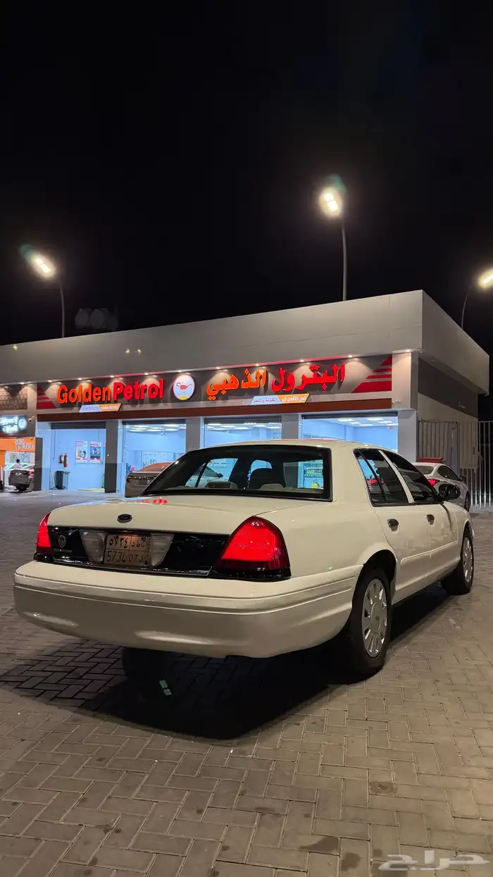 فورد كراون فاكتوريا سعودي توكيلات الجزيره ( بوليسي ) 4