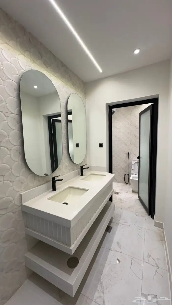 للبيع شقه دور ارضي 5