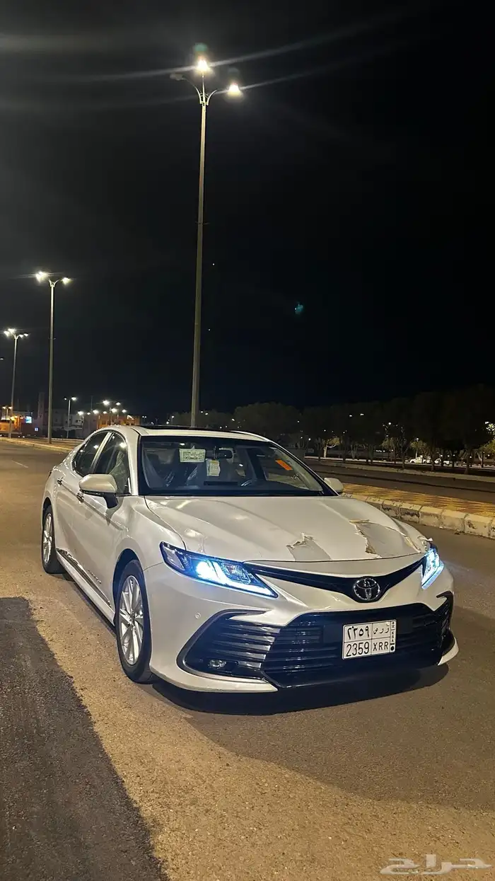 كامري 2023 فل كامل GLE ممشى قليل 15