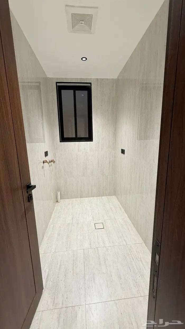 شقق فاخرة للبيع حي الضيافه خميس مشيط 11