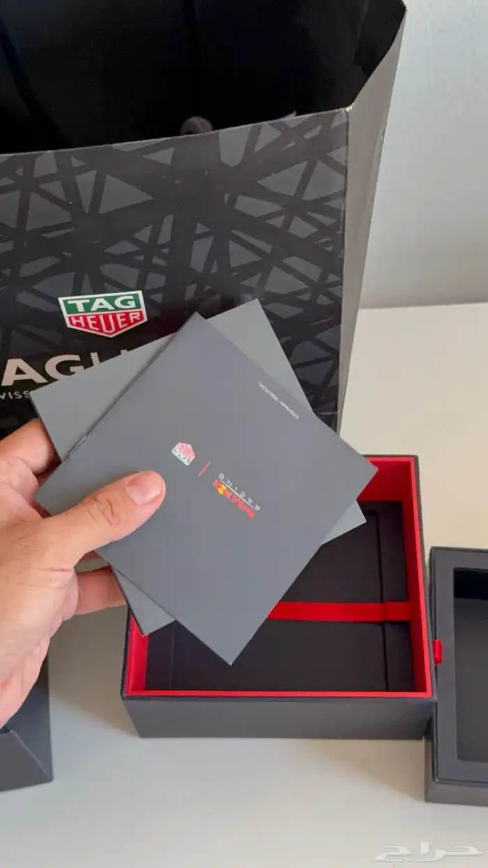 ساعة تاغ هوير اصدار ريد بول اصدار محدود - مستعمله 8