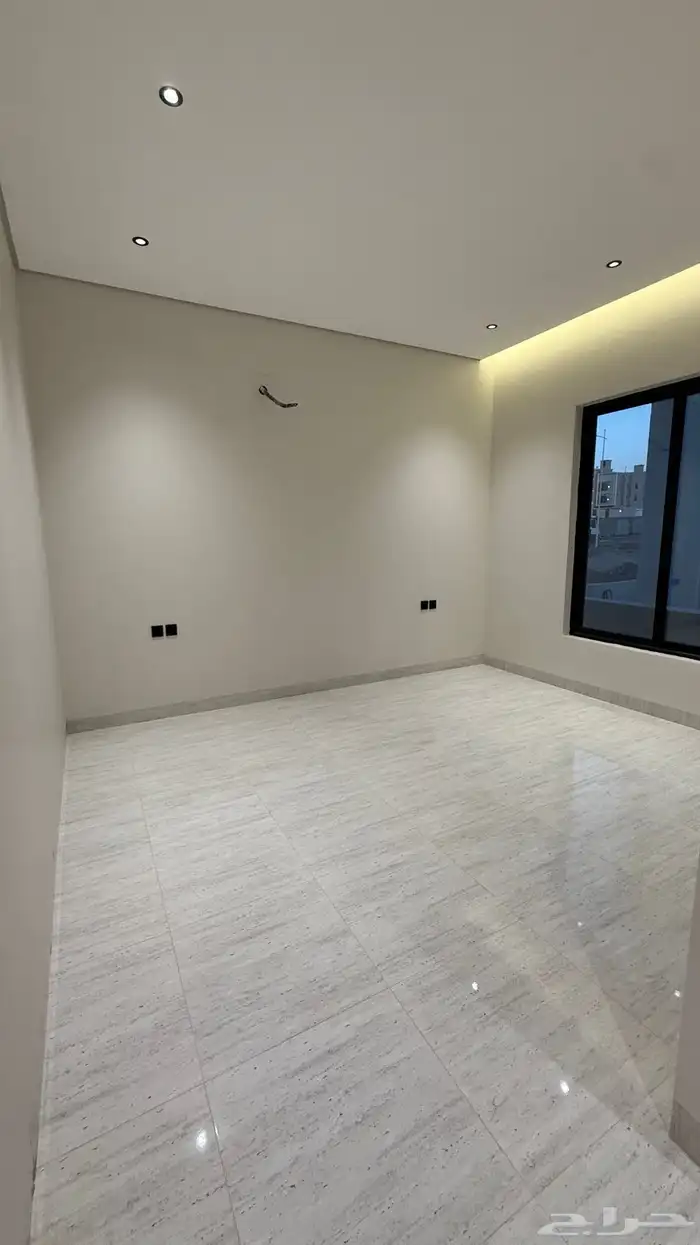 شقق فاخرة للبيع حي الضيافه خميس مشيط 13