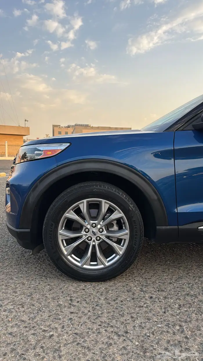 اكسبلورر 2022 فل XLT دبل جلد بانوراما عداد قليل 8