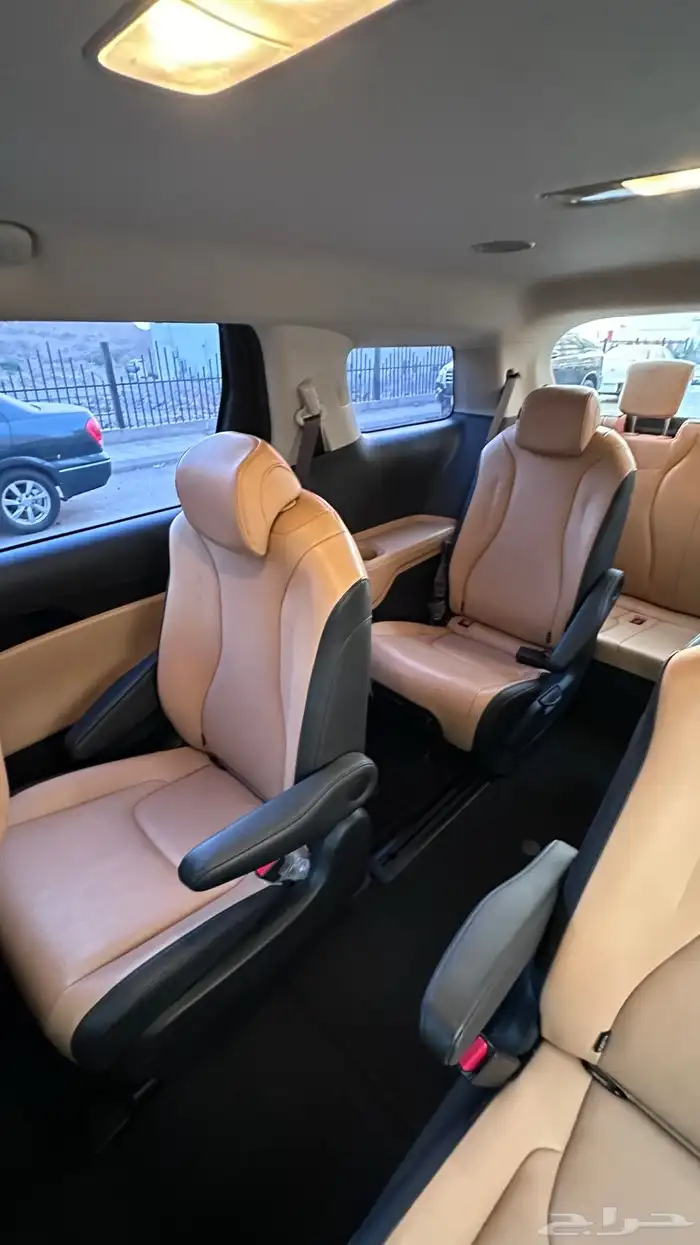 كيا كارنيفال ديزل 2021 35