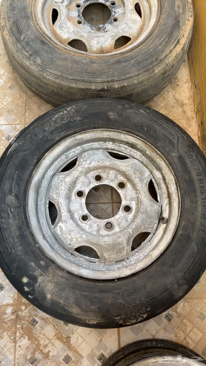 اعرضلكم جنوط ددسن بلد للبيع البيع جميع ع السوم 0