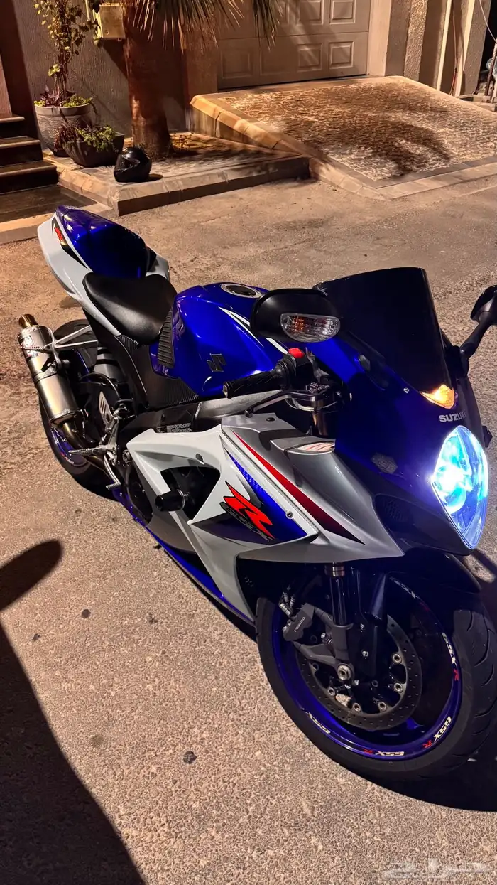 دباب سزوكي حجم 1000 موديل 2008 1