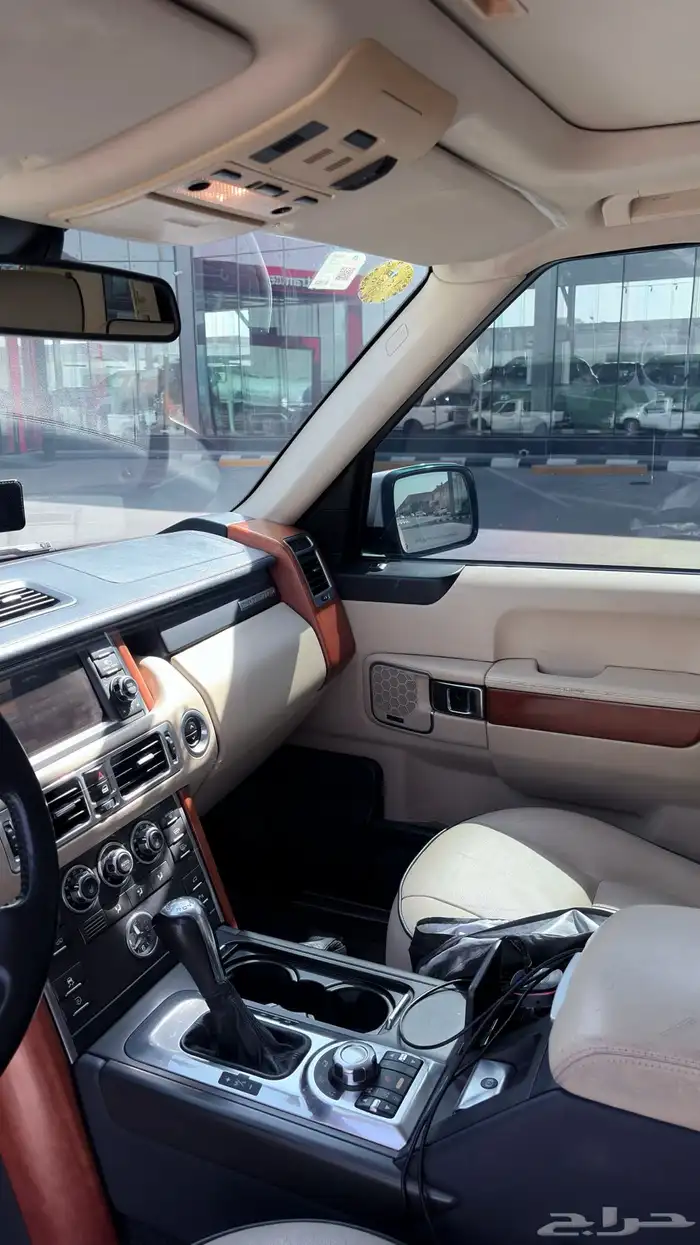 Range Rover Vouge HSE 2010   رنج روفر فوج 2010 16