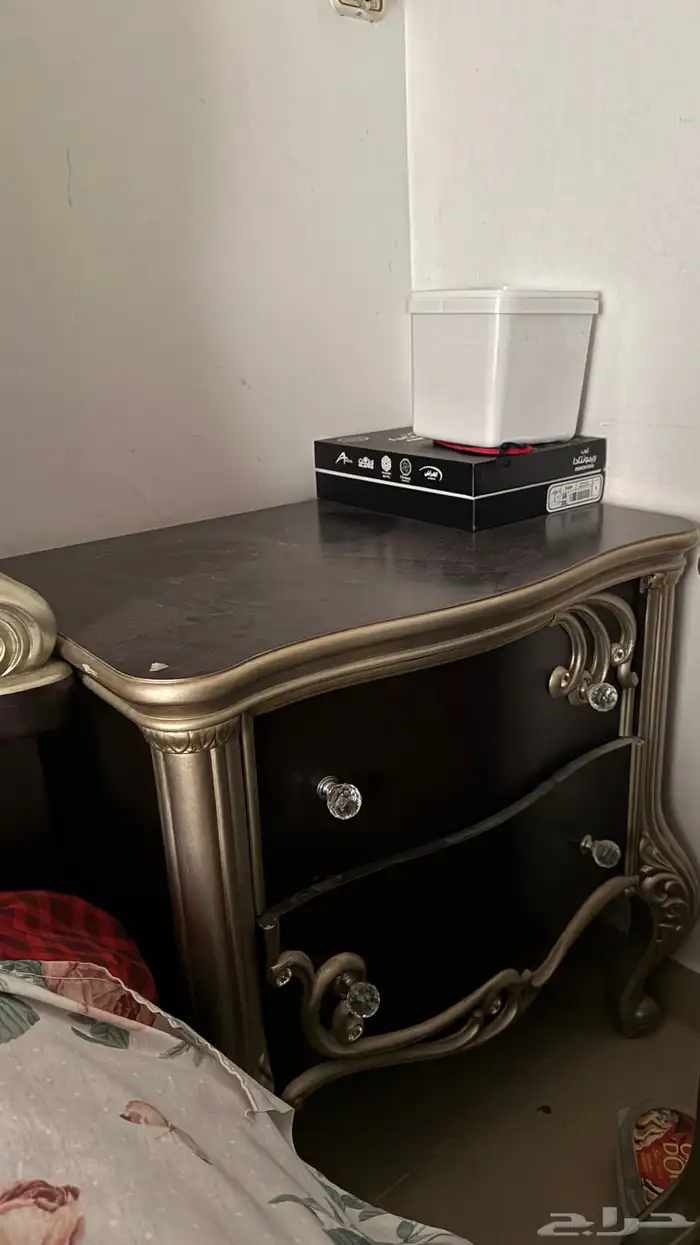 غرفة نوم 5 قطع للبيع من شركة المطلق 4