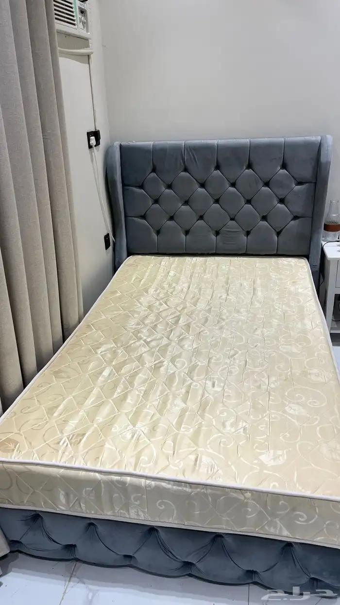 سرير نفر ونص مع فرشة 1