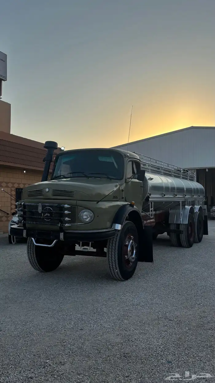 سقس مرسيدس 1983 1