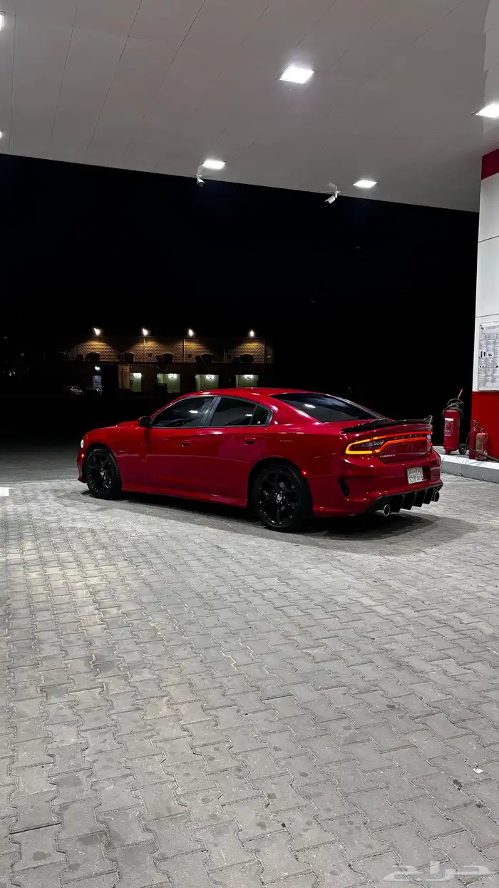 دودج اتشارجر 2015للبيع فئة الموتر SXT 6vماشي 300الف 4