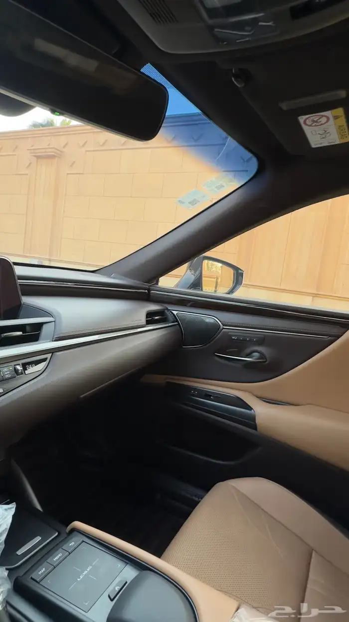 لكزس es350 DD سعودي عبداللطيف جميل 2021 18