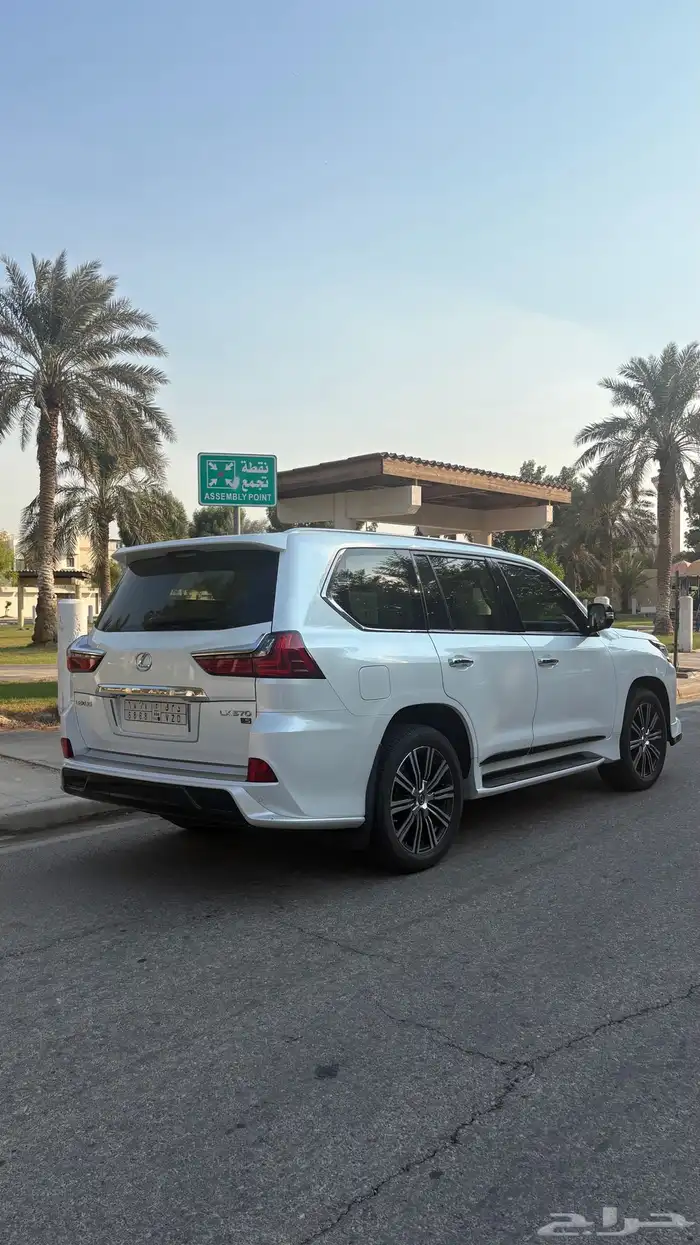 لكزز Lx جيب للبيع 23