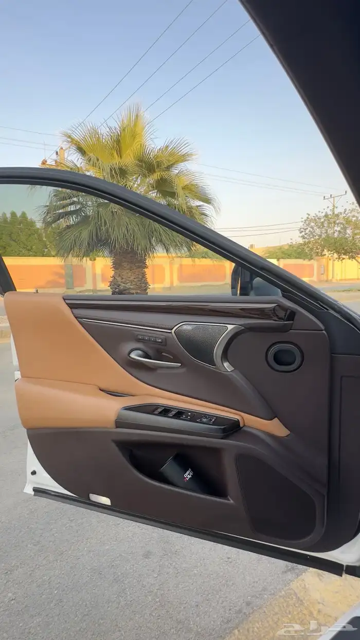 لكزس es350 DD سعودي عبداللطيف جميل 2021 17