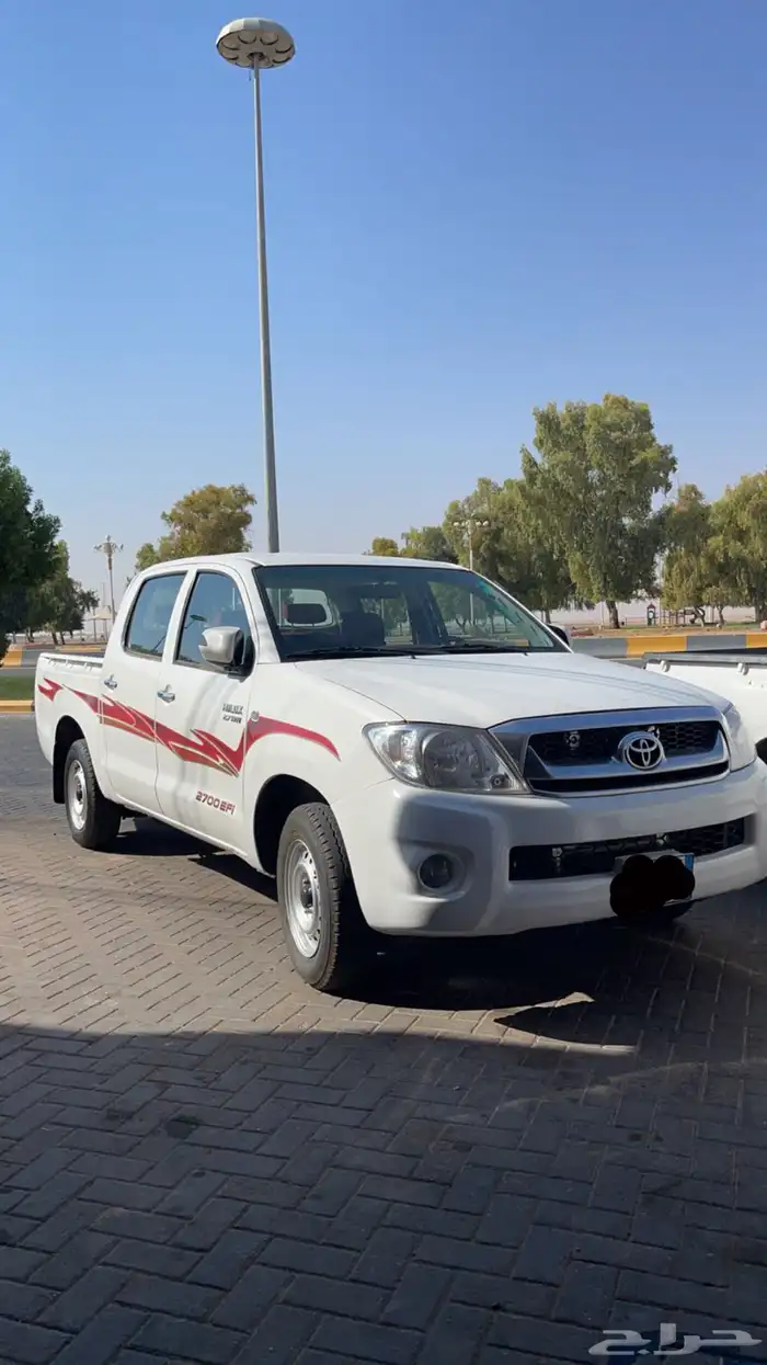 للبيع هايلوكس2011 2