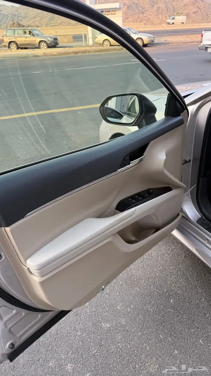 تم البييع الله يبارك للبايع والمشتري 13