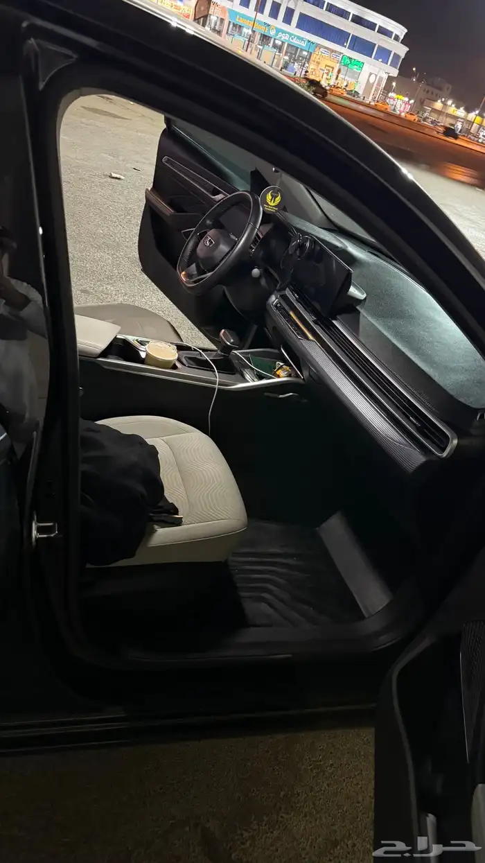 جيلي امجراند 2024 ستاندر تنزل 8