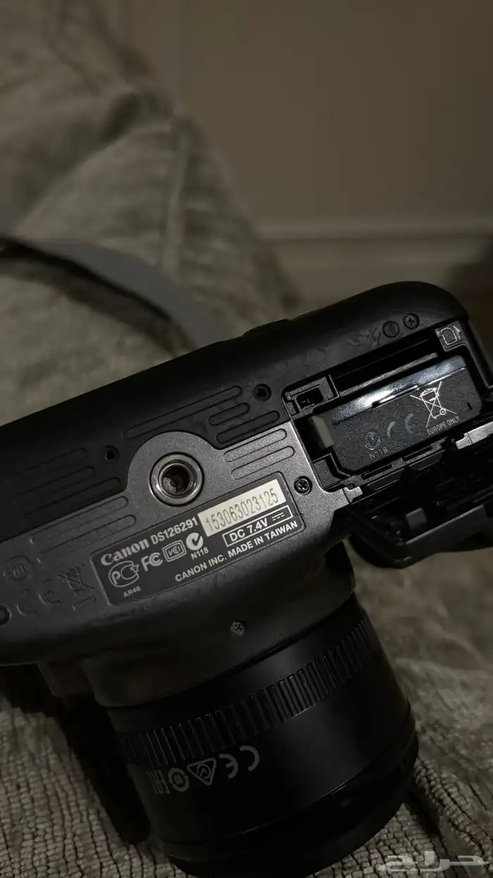 كانون 1100d  eos مستخدمه 4