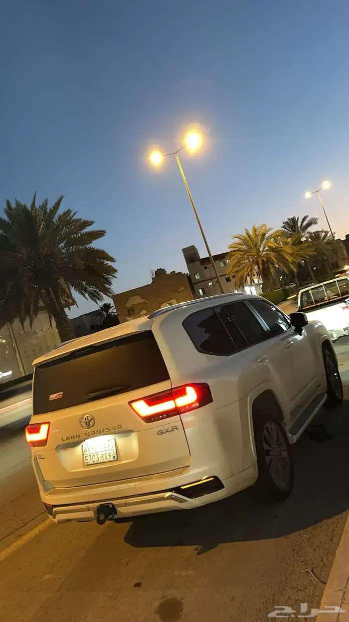 لاند كروزر 2023 5