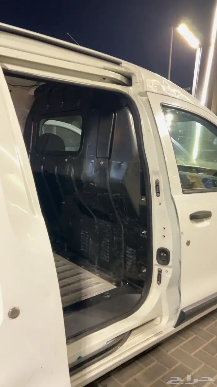 دوكر فان 2019 11