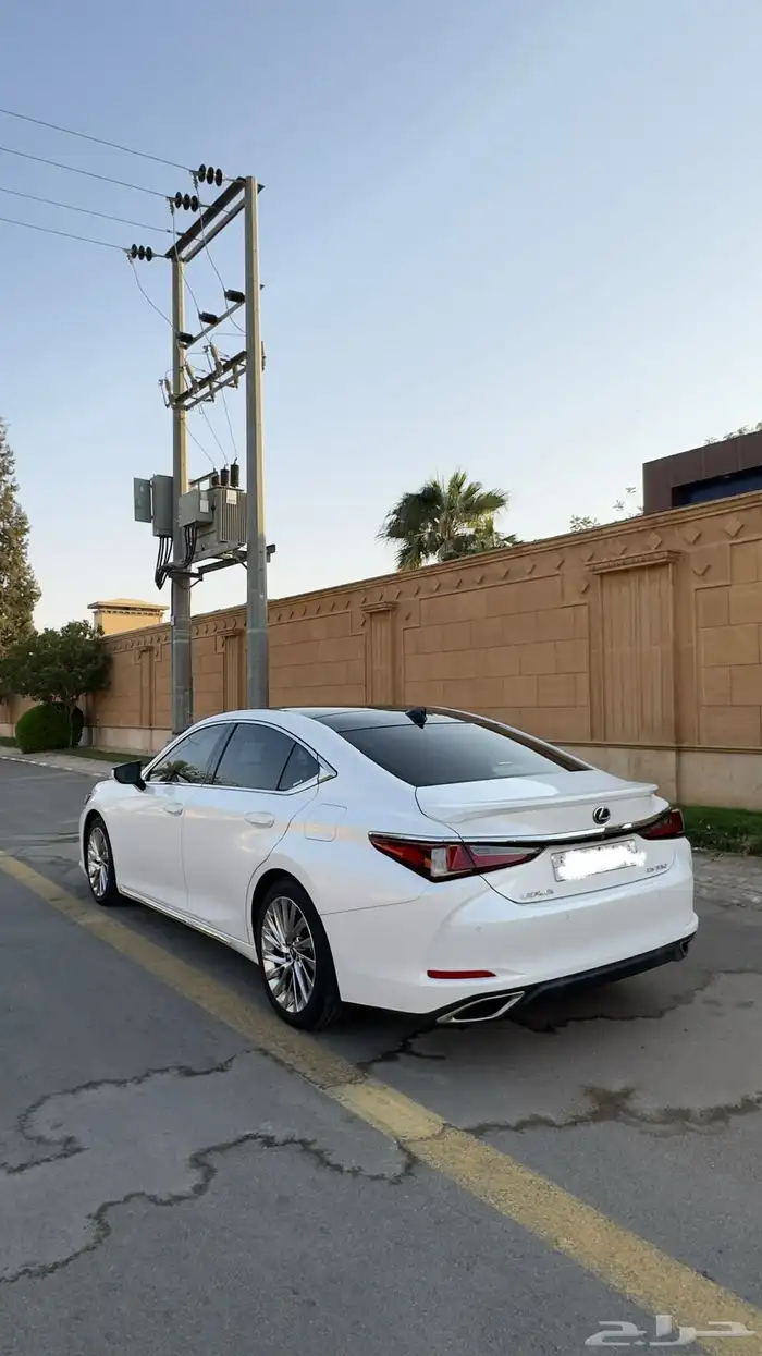 لكزس es350 DD سعودي عبداللطيف جميل 2021 6