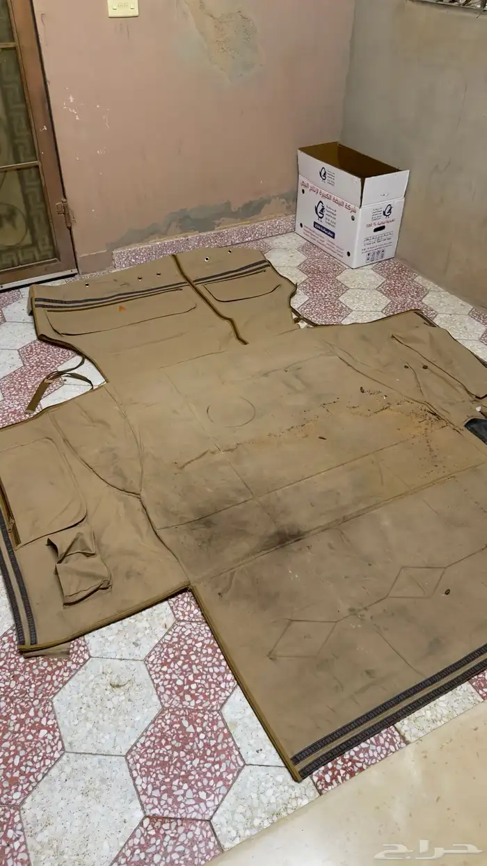 للبيع شراع او خرج تنزاني 0