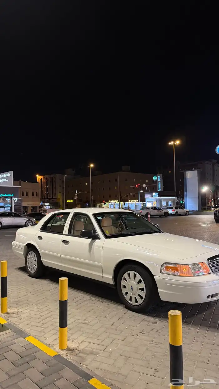 فورد كراون فاكتوريا سعودي توكيلات الجزيره ( بوليسي ) 1