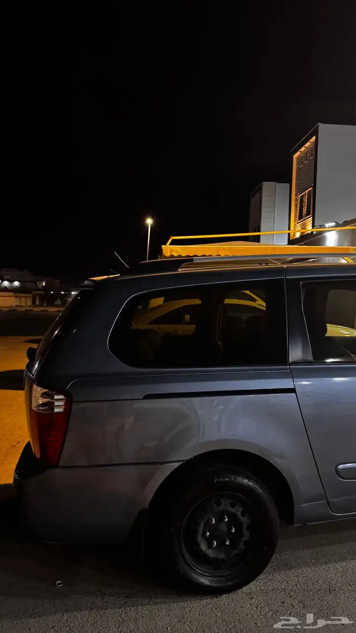 كيا كرنفال 12