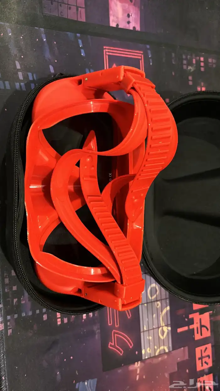 ناضور يستخدم للسباحة أو الغوص 2