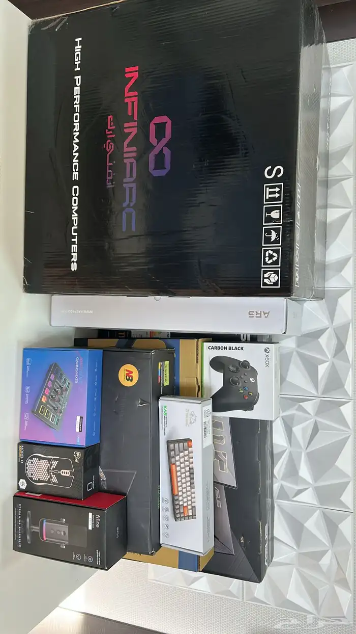 سيت أب قيمنق كامل للبيع اقبل بدل 2