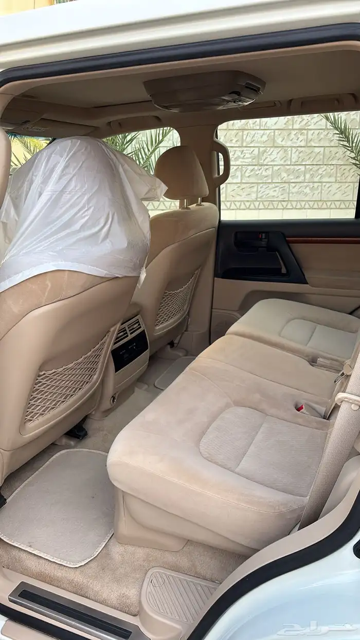 لاندكروزر مديل 2014 8سرندل فل كامل 13