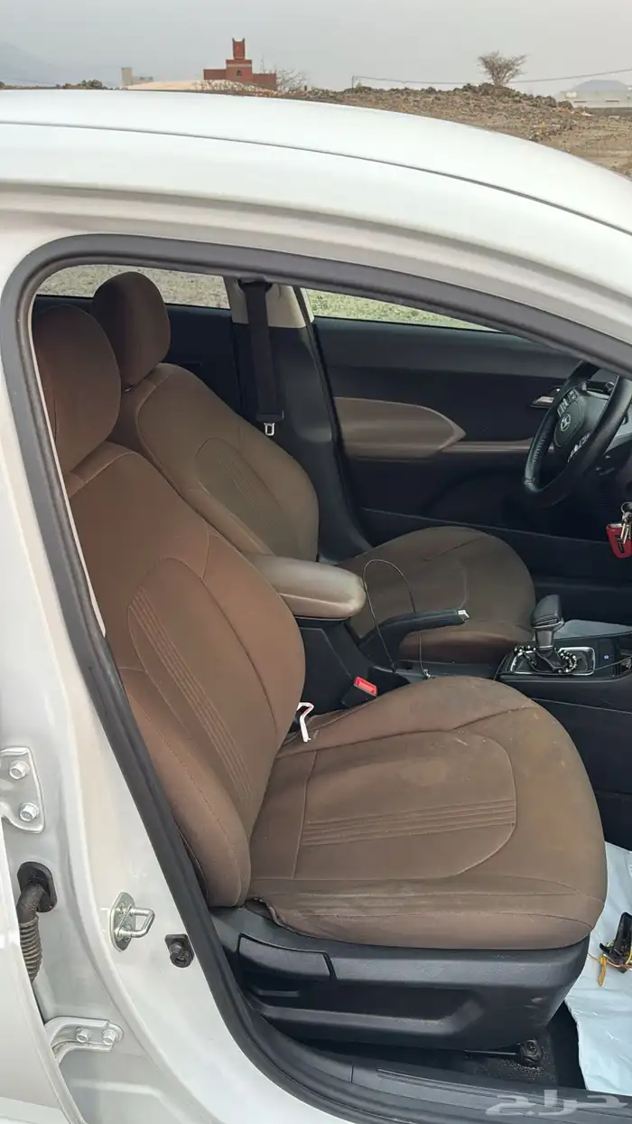 سيارة اكسنت 2025 5