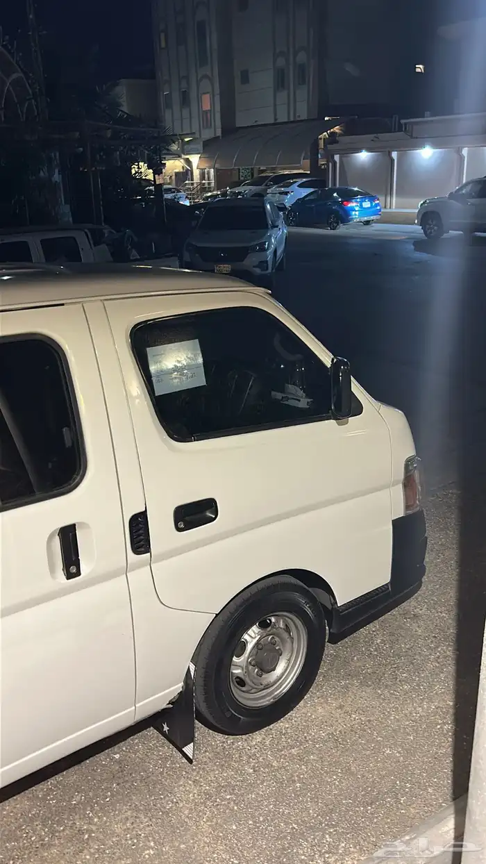 ميكرو باص اورفان نيسان 4