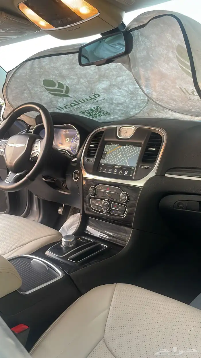 كرايسلر C300 (( نظيف )) 13
