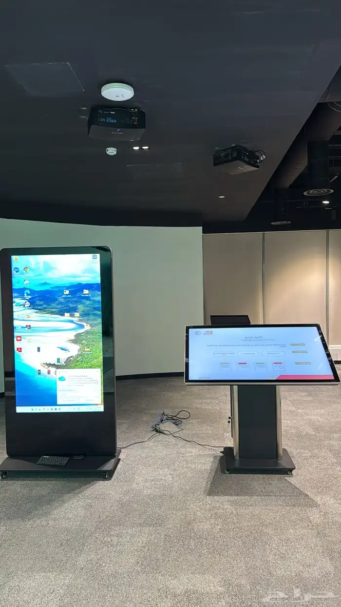 شاشات طولية و عرضيه و تفاعلية 2