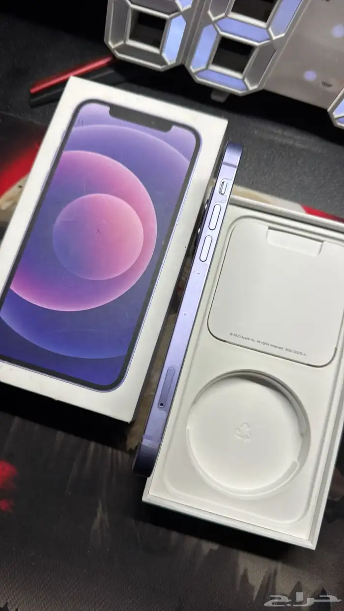 ايفون 12 ارجواني 4