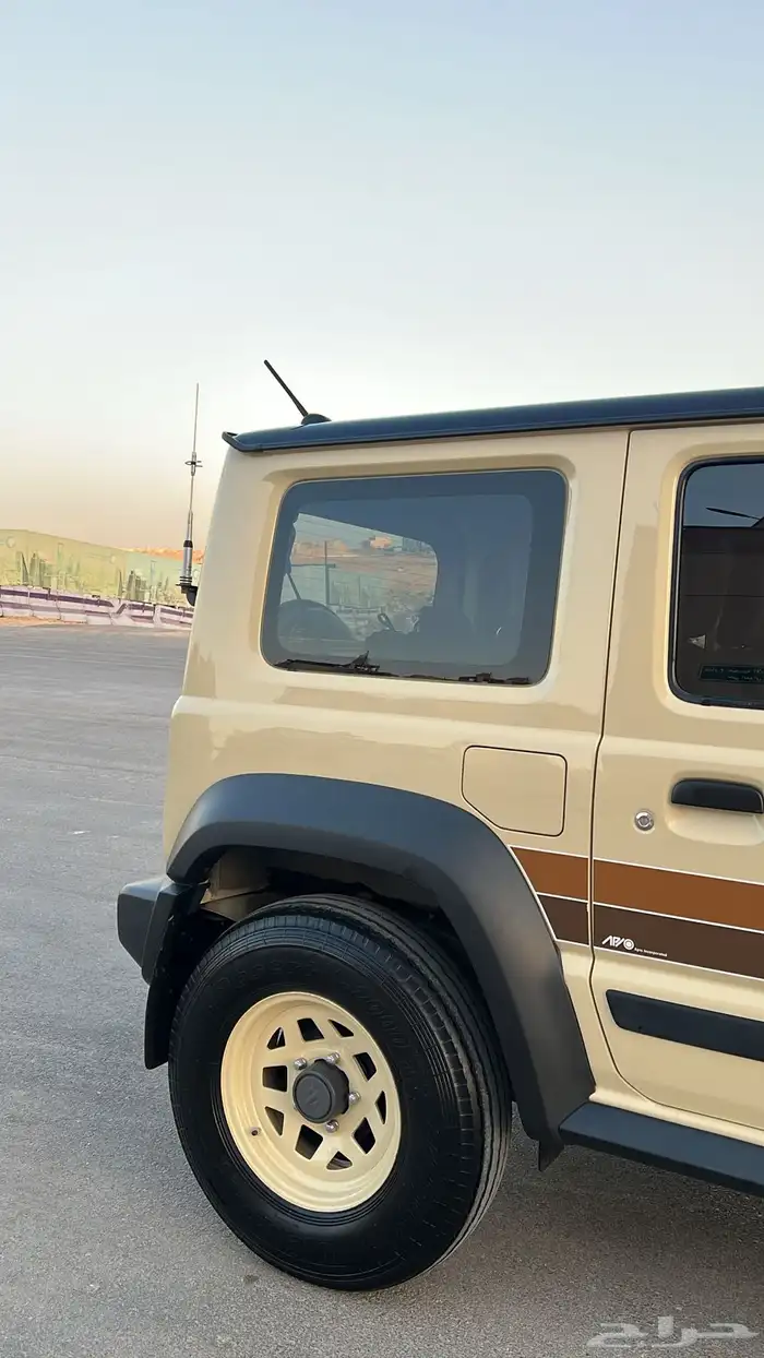 سوزوكي جمني 2021 (( مخزن )) 19