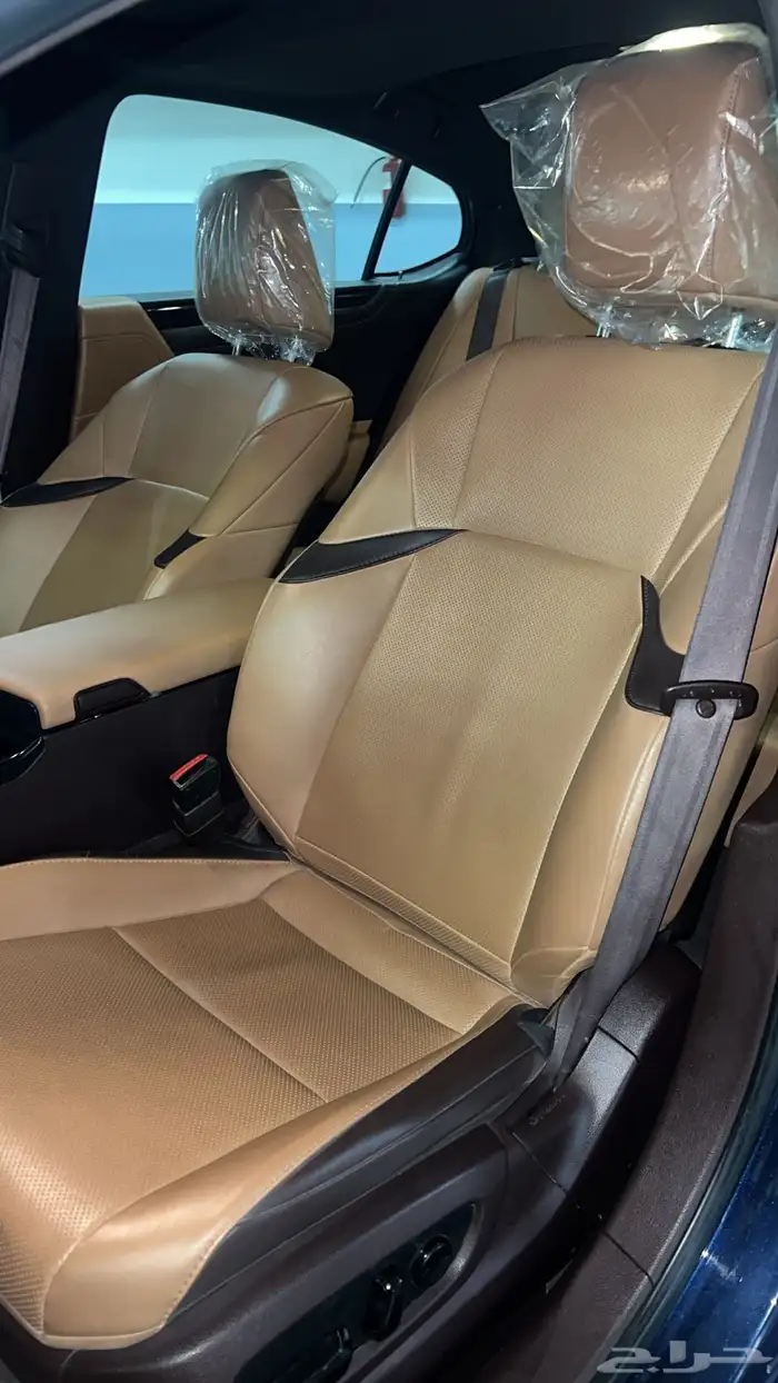 لكزس ES 250 2021 15