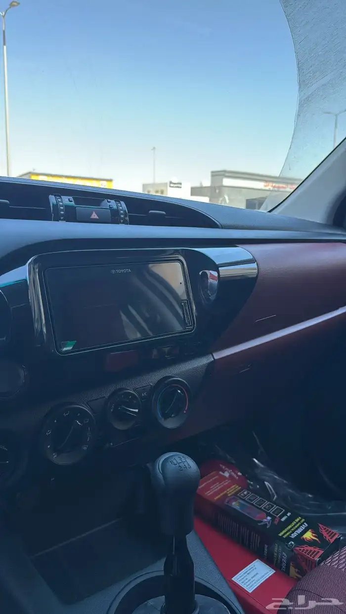 هايلوكس سلق DLX ديزل قير عادي2025 باقل سعر للشركات و موسسات 16