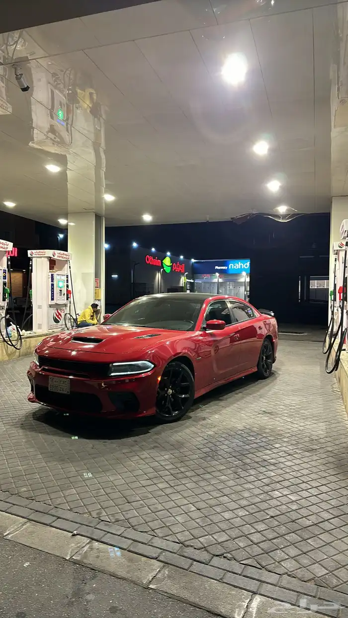 دودج اتشارجر 2015للبيع فئة الموتر SXT 6vماشي 300الف 1