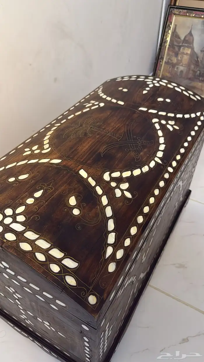 صندوق زان مزغرف بصدف و خيوط نحاس 5