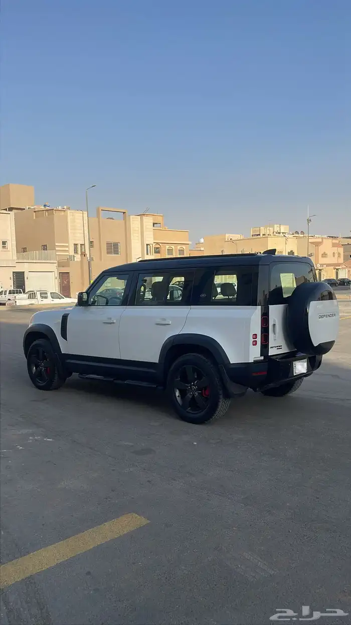 لاند روفر ديفندر 2020 2
