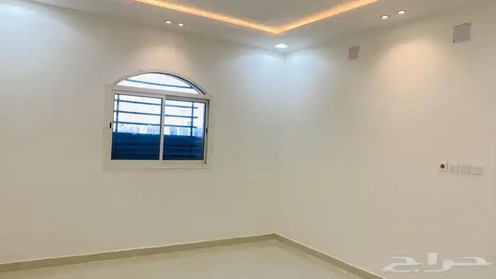 دور علوي للايجار بالمجمعه حي المستقبل 2