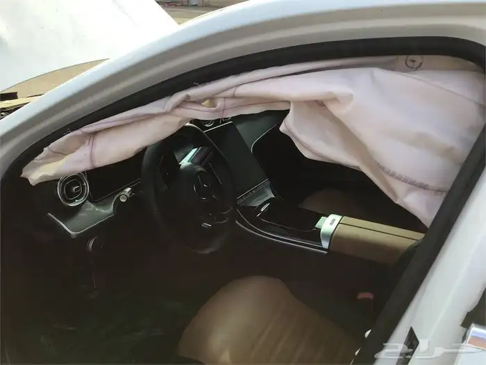 مرسيدس c200 مديل 2023 11