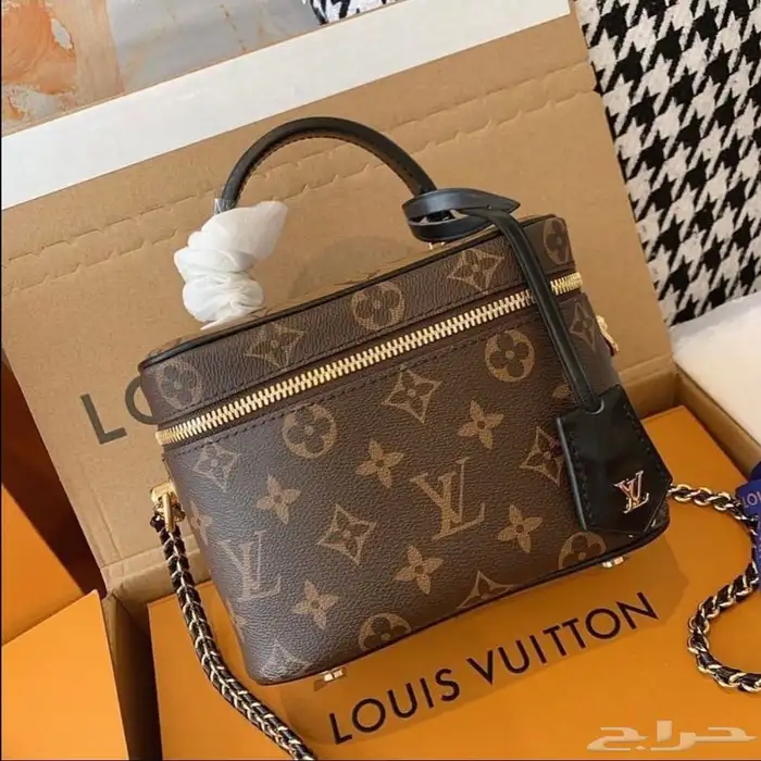 شنطة Lv اقتناء شخصي سوبر ماستر 2